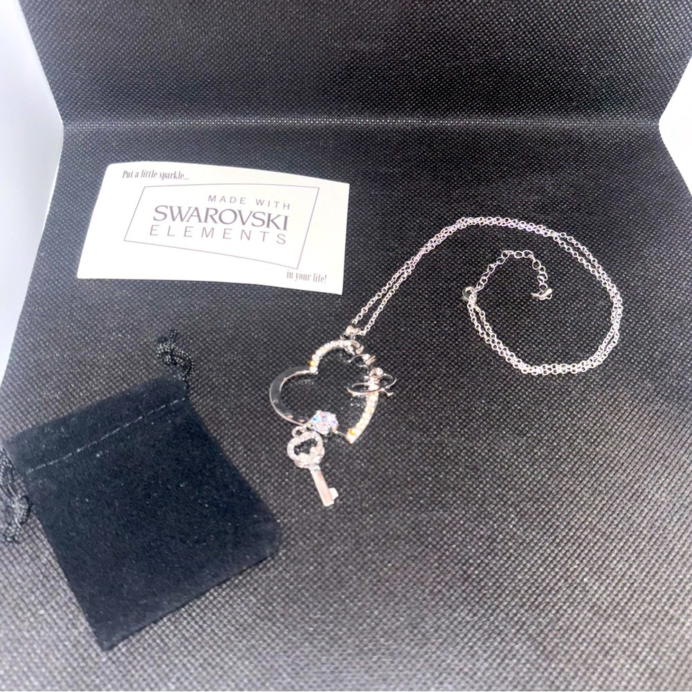 Swarovski Elements Heart and Key Necklace - Picture 1 of 3